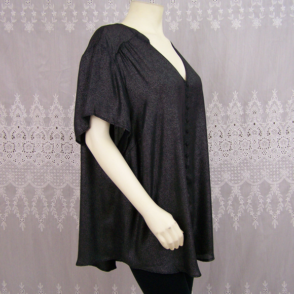 Torrid Button Front Black Foil Harper Blouse - Picture 3 of 7